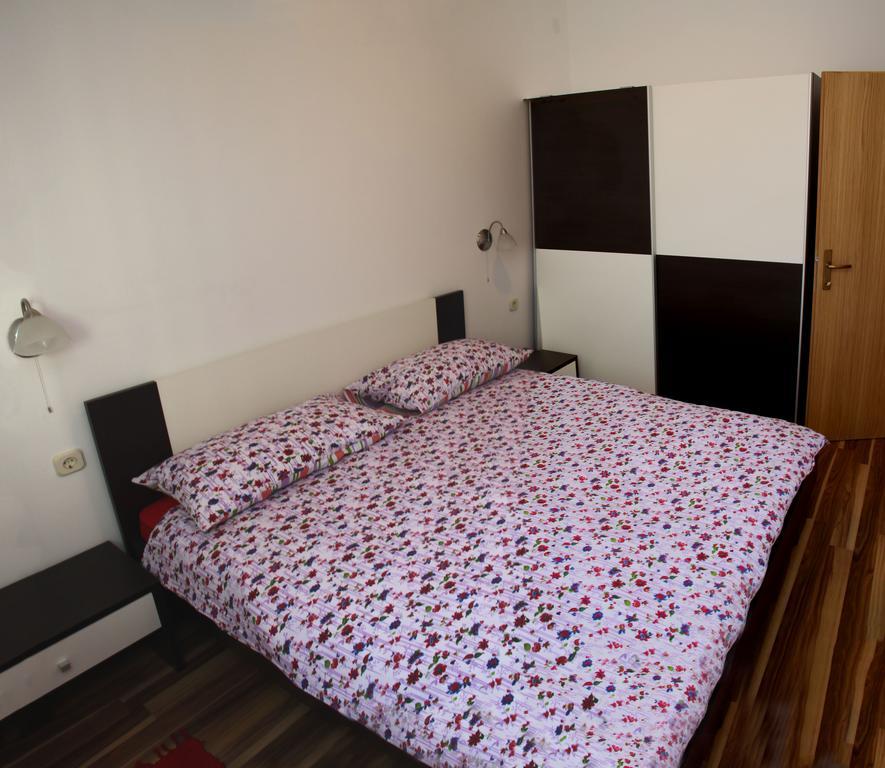 Apartment Drenovica Pula Chambre photo