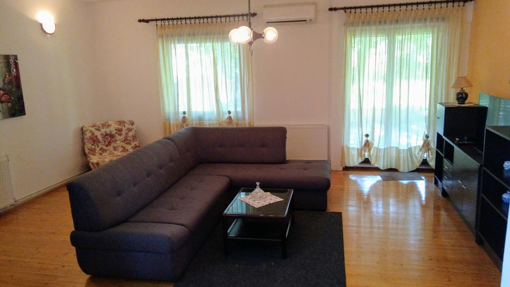 Apartment Drenovica Pula Extérieur photo